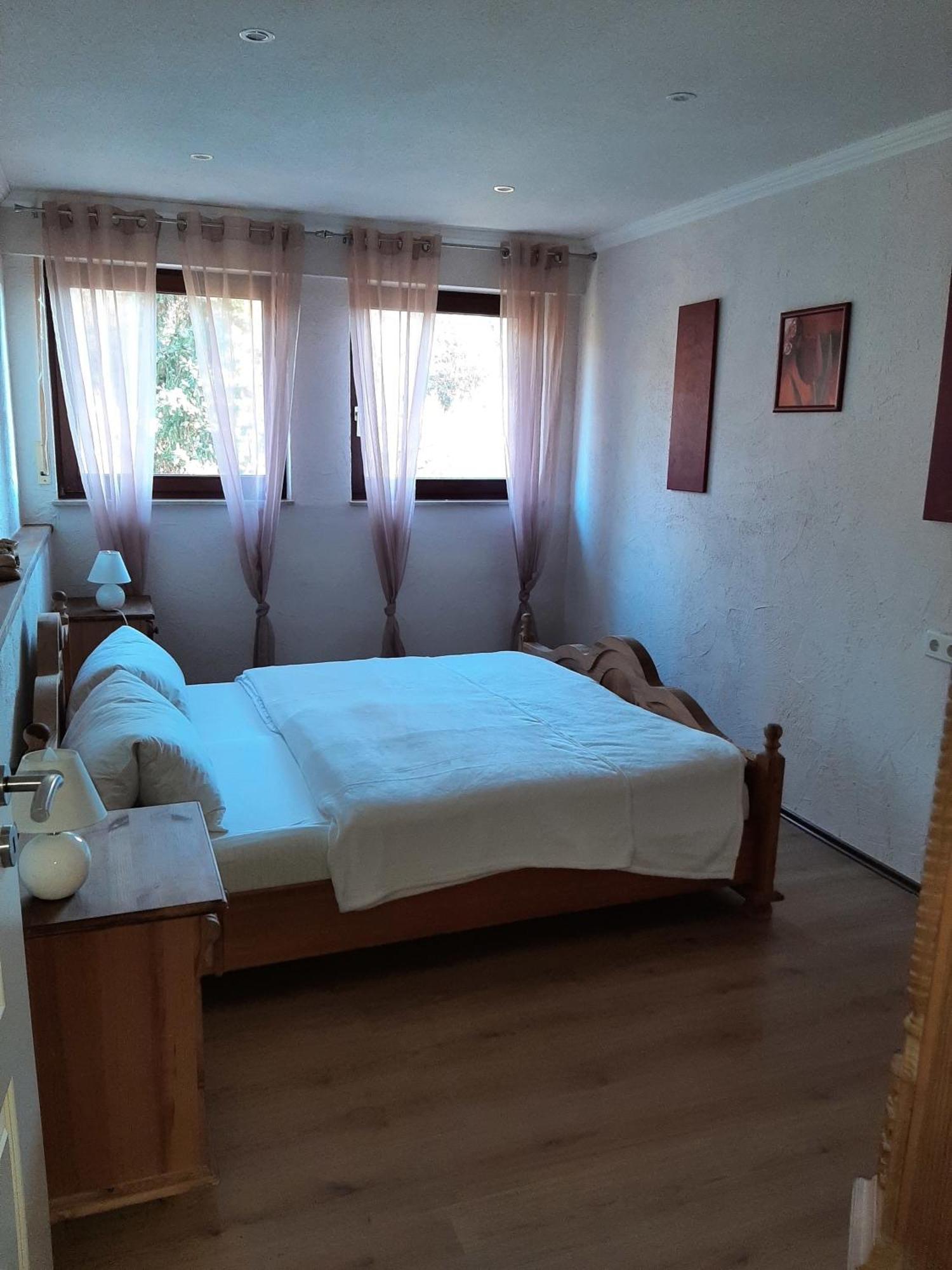 Ferienwohnung Bergblick Халенберг Екстериор снимка